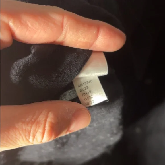 LOFT Flutter Sleeve Button Top Womens Size Large - Picture 4 of 5